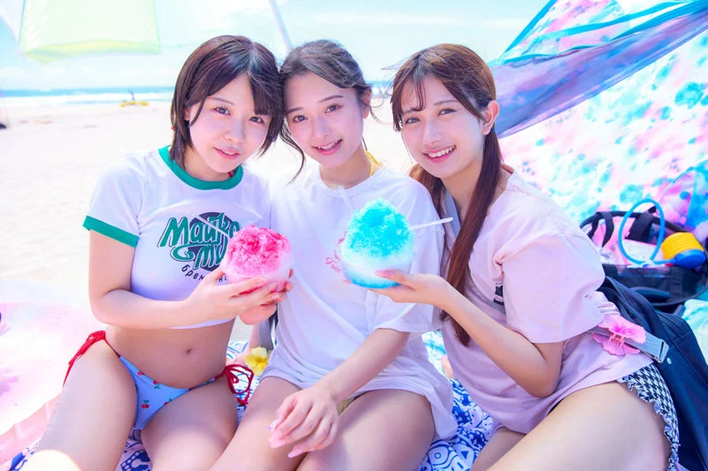 【deaa016】夏、天使たちと戯れる。かりん&こなつ&かほ